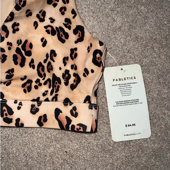 New Fabletics On-The-Go Midi Sports Bra II Desert Leopard size M - Picture 5 of 8